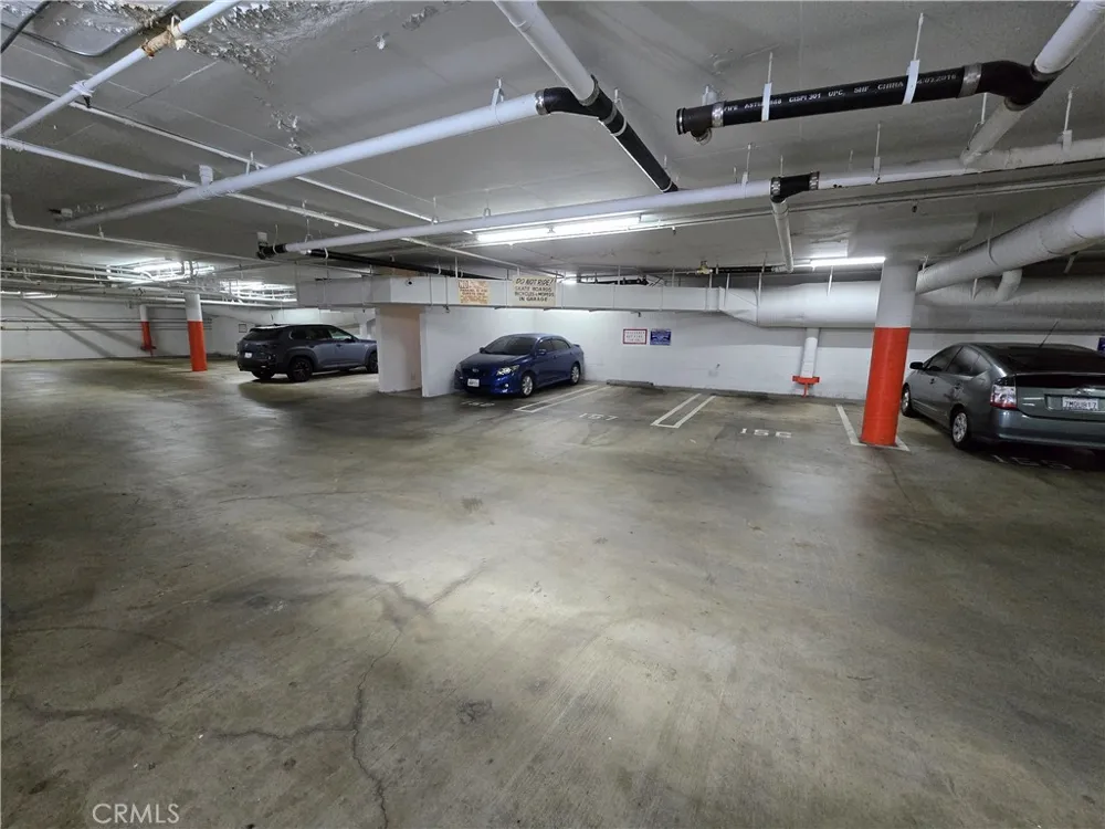 8828 Pershing Los Angeles, CA 90293