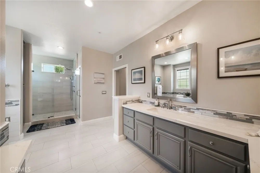 2536 Calle Jade San Clemente, CA 92673