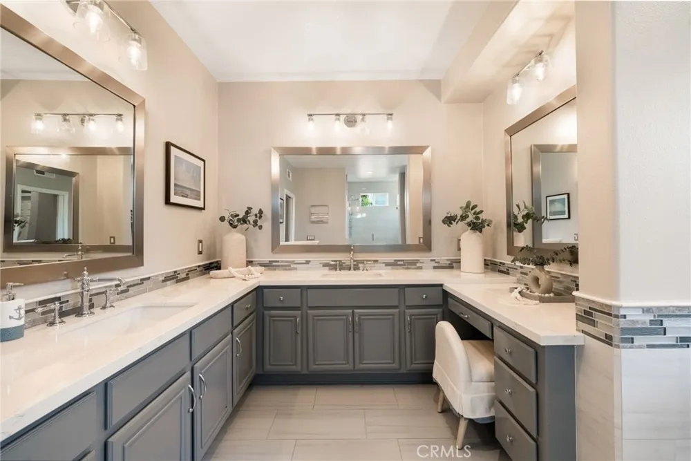 2536 Calle Jade San Clemente, CA 92673