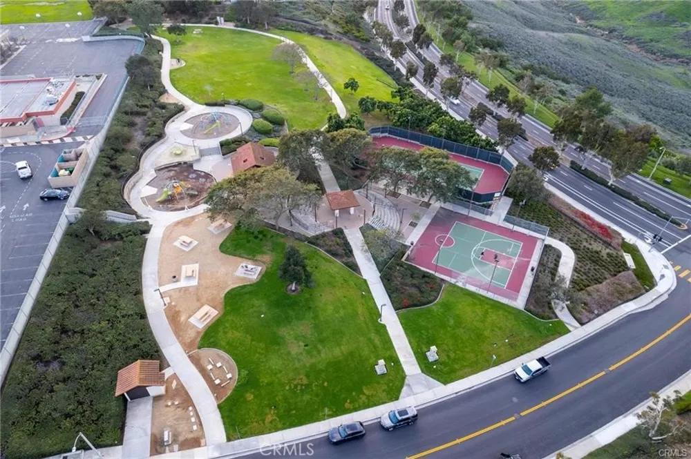 2536 Calle Jade San Clemente, CA 92673