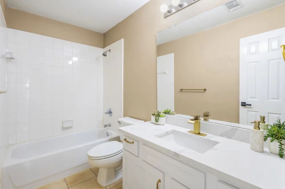 1308 Island Drive Carrollton, TX 75007
