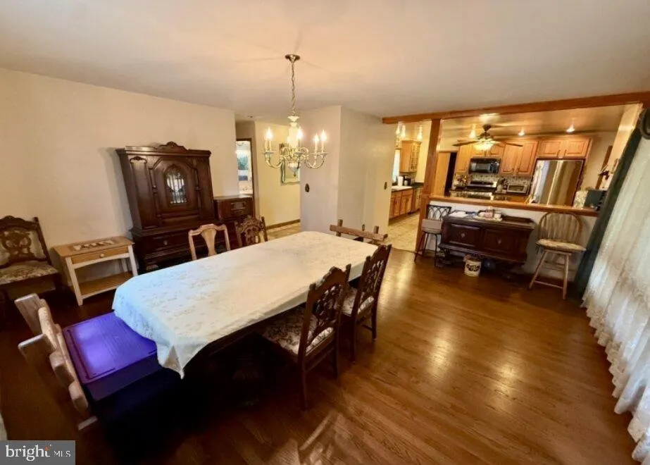 24 BEARDSLEE ROAD Millstone, NJ 08844