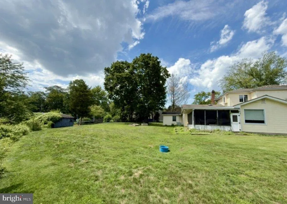 24 BEARDSLEE ROAD Millstone, NJ 08844