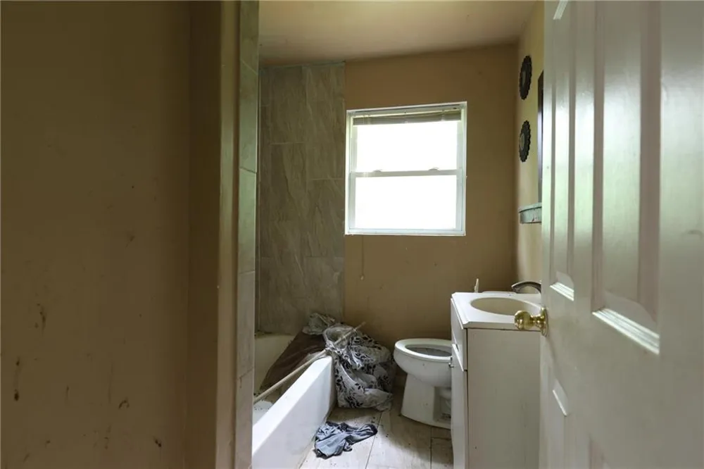 6096 Blackhawk Trail Mableton, GA 30126