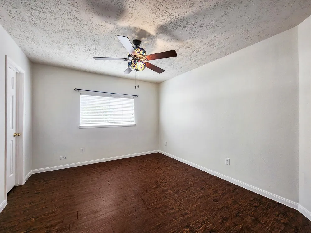 3536 Pine Valley Drive Pearland, TX 77581