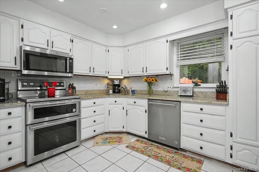 45 Hemlock Trail Court Carmel, NY 10512