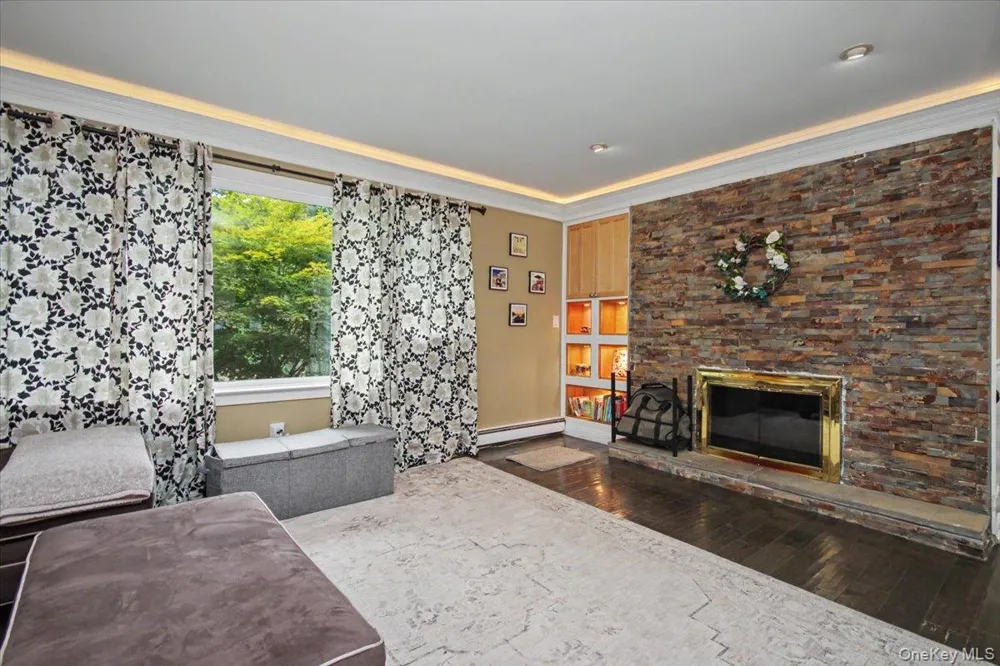 45 Hemlock Trail Court Carmel, NY 10512