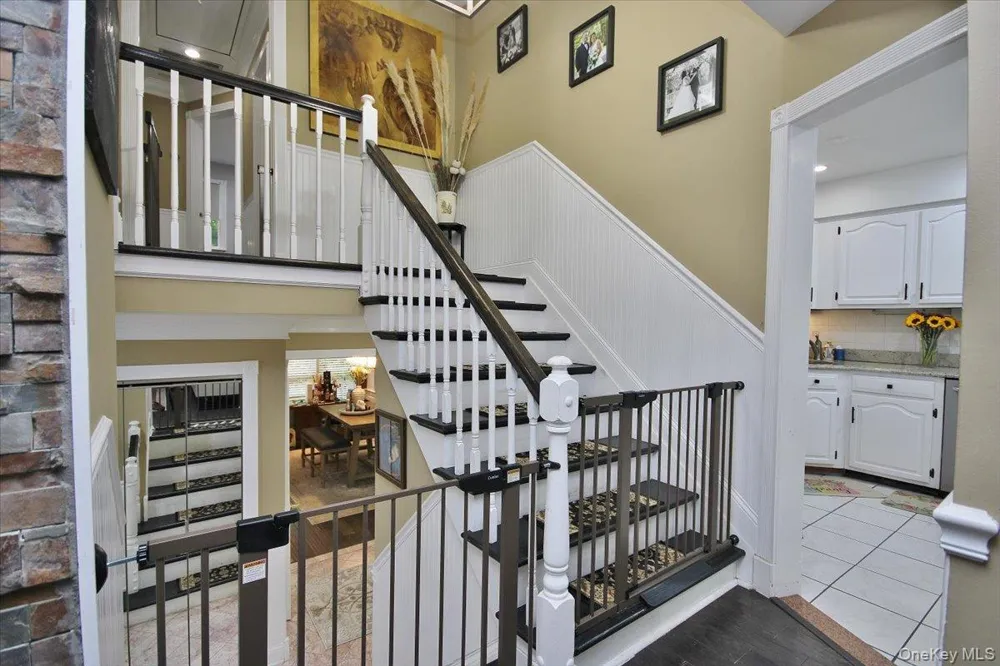 45 Hemlock Trail Court Carmel, NY 10512