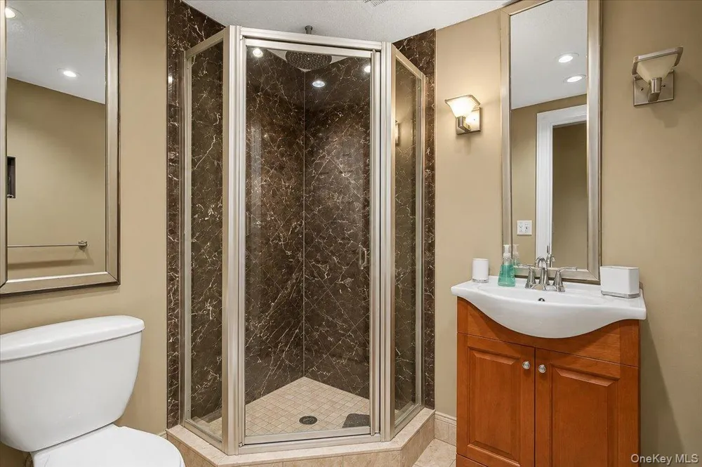 45 Hemlock Trail Court Carmel, NY 10512