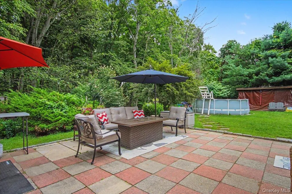 45 Hemlock Trail Court Carmel, NY 10512