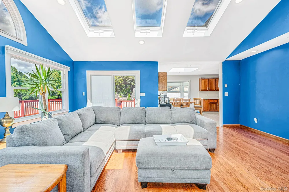 616 Pat Drive West Islip, NY 11795