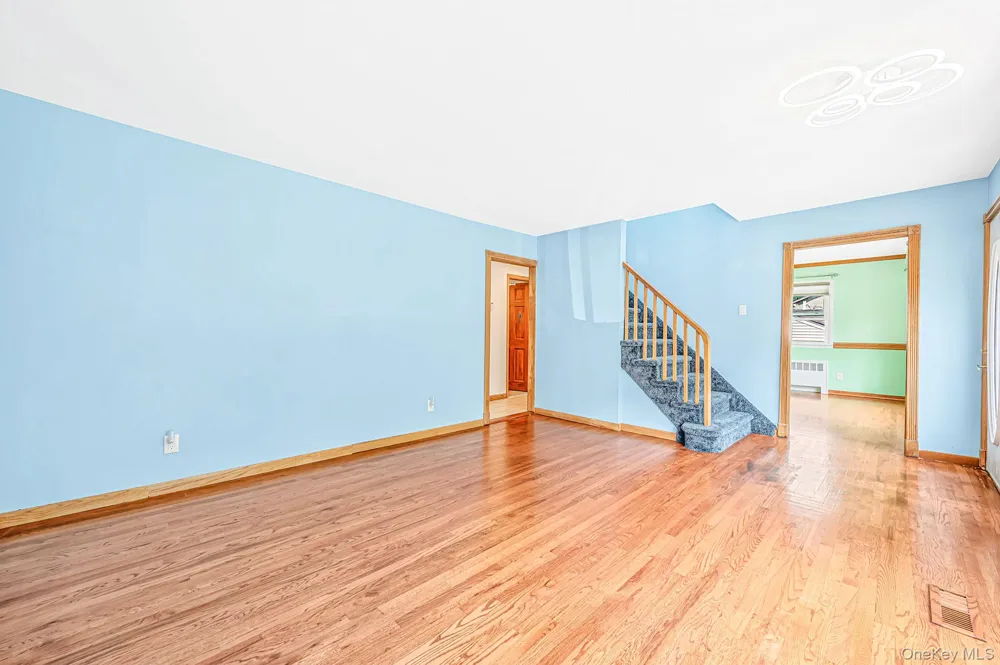 616 Pat Drive West Islip, NY 11795