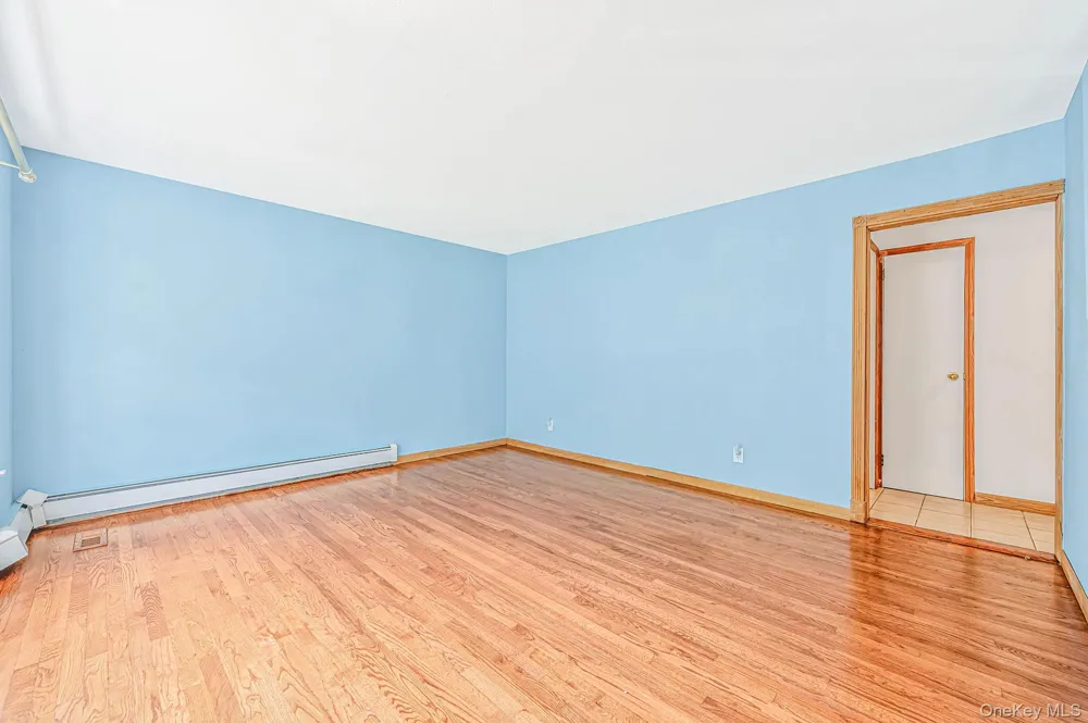 616 Pat Drive West Islip, NY 11795