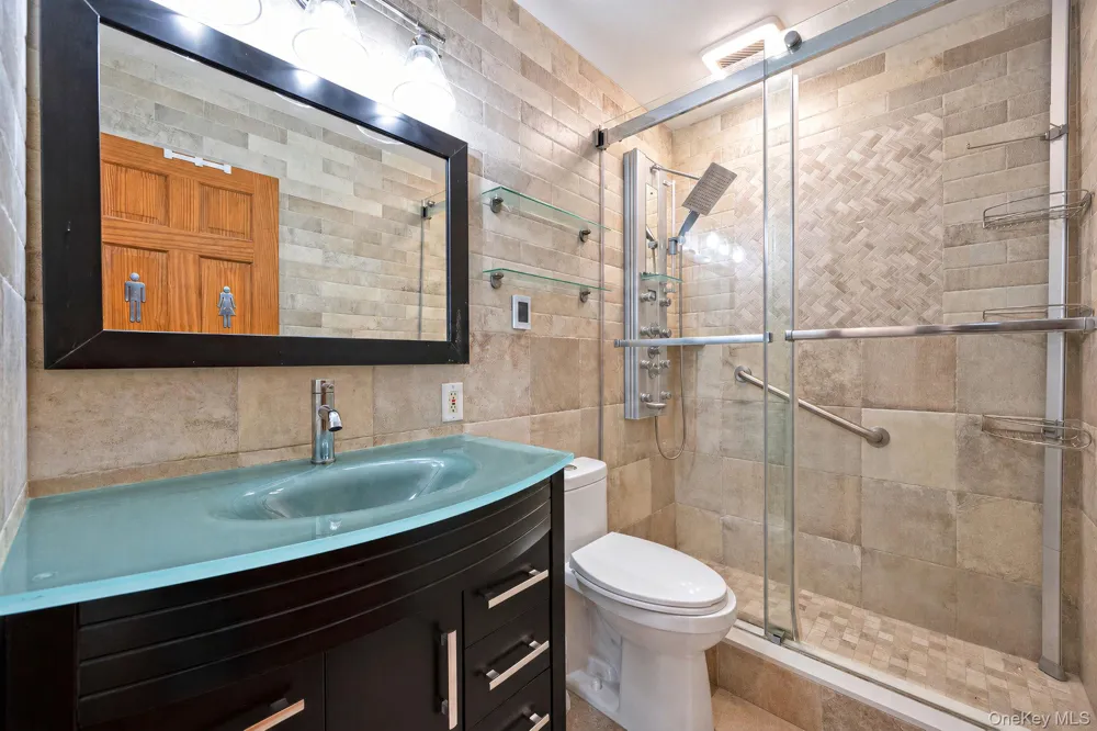 616 Pat Drive West Islip, NY 11795