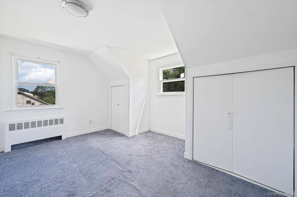 616 Pat Drive West Islip, NY 11795