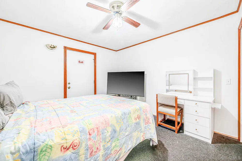 616 Pat Drive West Islip, NY 11795