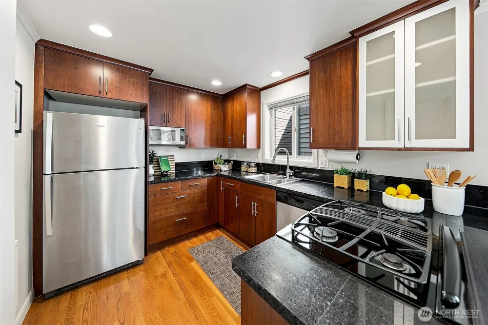 1512 Taylor Avenue #C Seattle, WA 98109