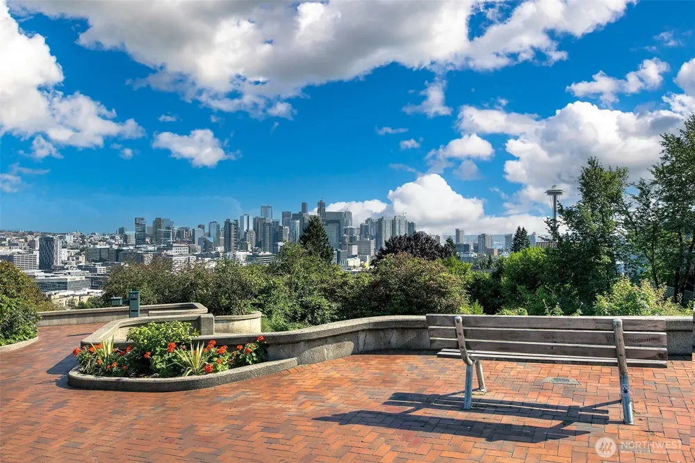 1512 Taylor Avenue #C Seattle, WA 98109
