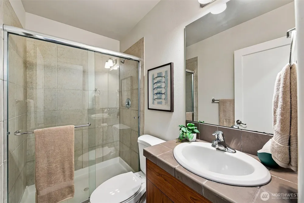 1512 Taylor Avenue #C Seattle, WA 98109
