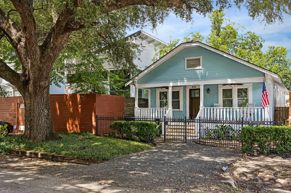 431 W 27th Street Houston, TX 77008