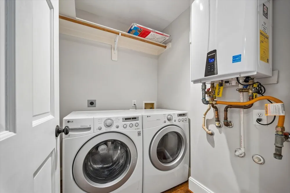 431 W 27th Street Houston, TX 77008