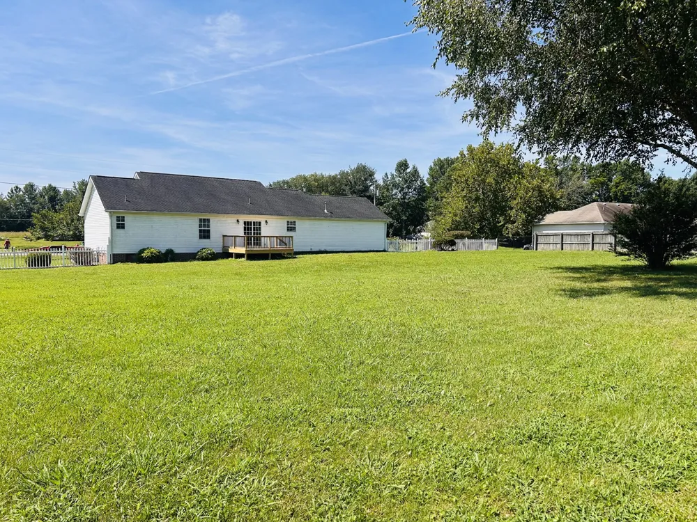102 Boone Dr Manchester, TN 37355