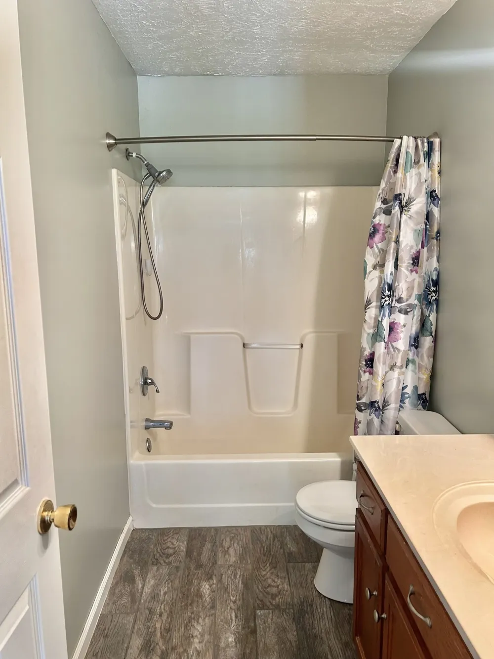 102 Boone Dr Manchester, TN 37355