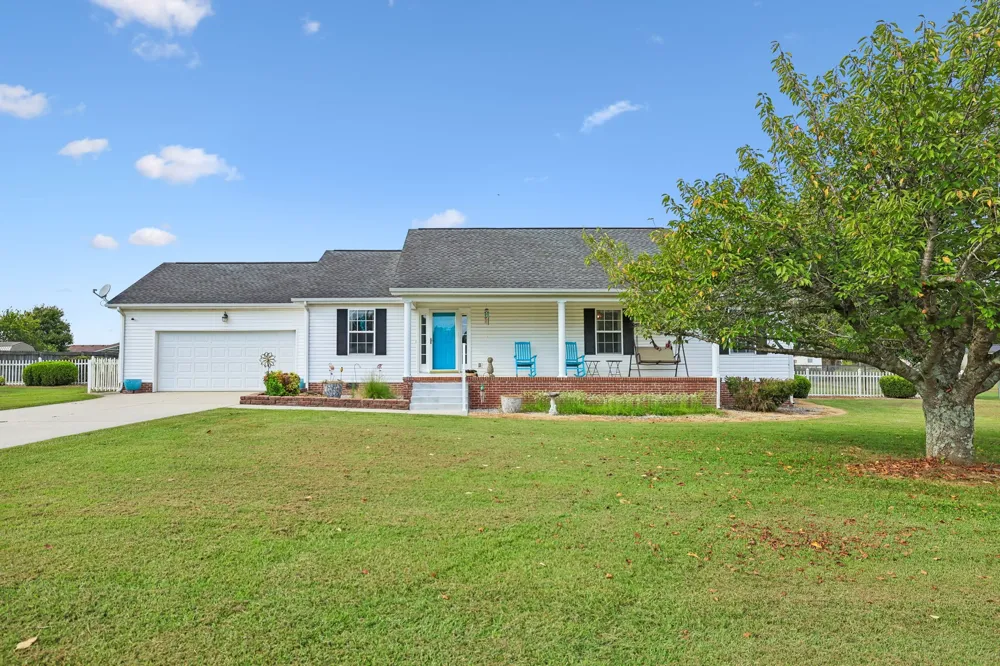 102 Boone Dr Manchester, TN 37355