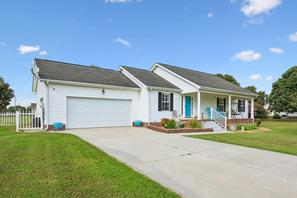 102 Boone Dr Manchester, TN 37355