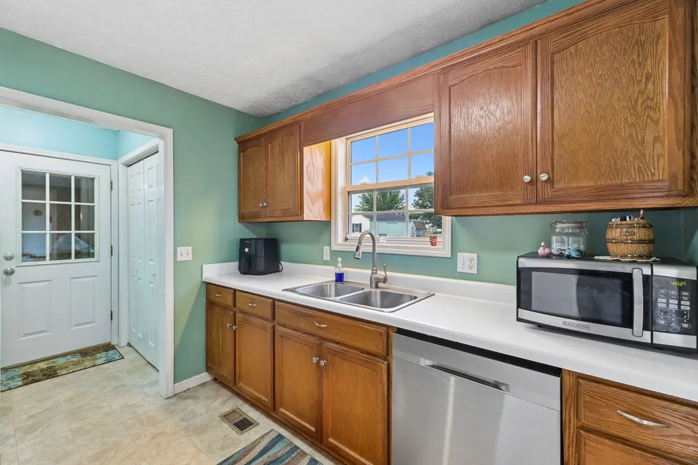 102 Boone Dr Manchester, TN 37355