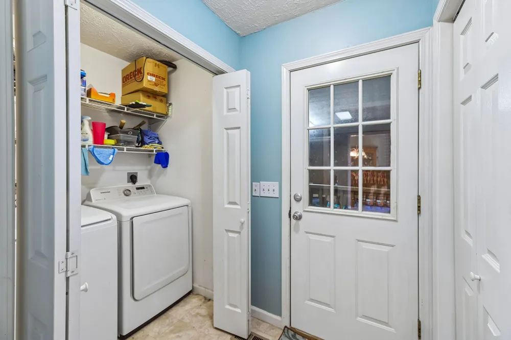 102 Boone Dr Manchester, TN 37355