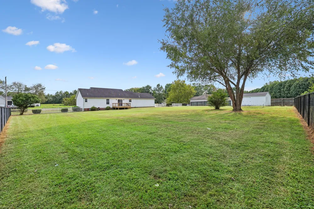 102 Boone Dr Manchester, TN 37355