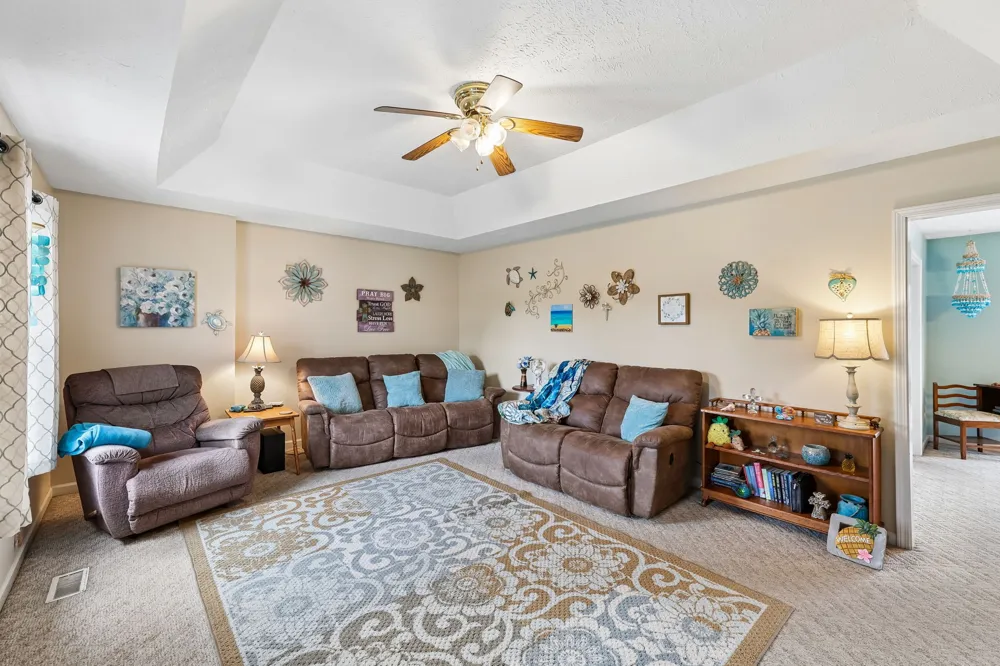 102 Boone Dr Manchester, TN 37355