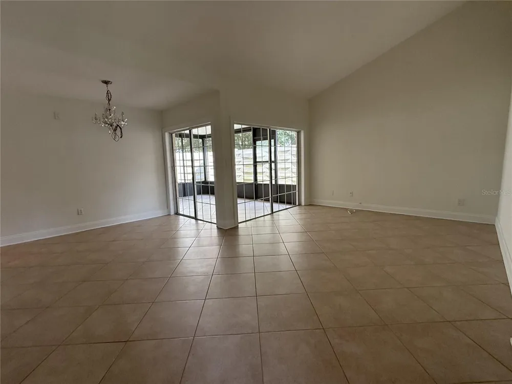 2705 SAND HOLLOW CT CLEARWATER, FL 33761-3732 Clearwater, FL 33761