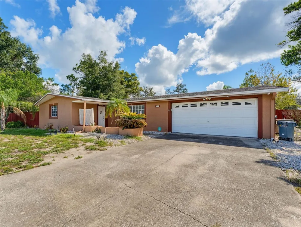 10744 OSCEOLA DRIVE New Port Richey, FL 34654