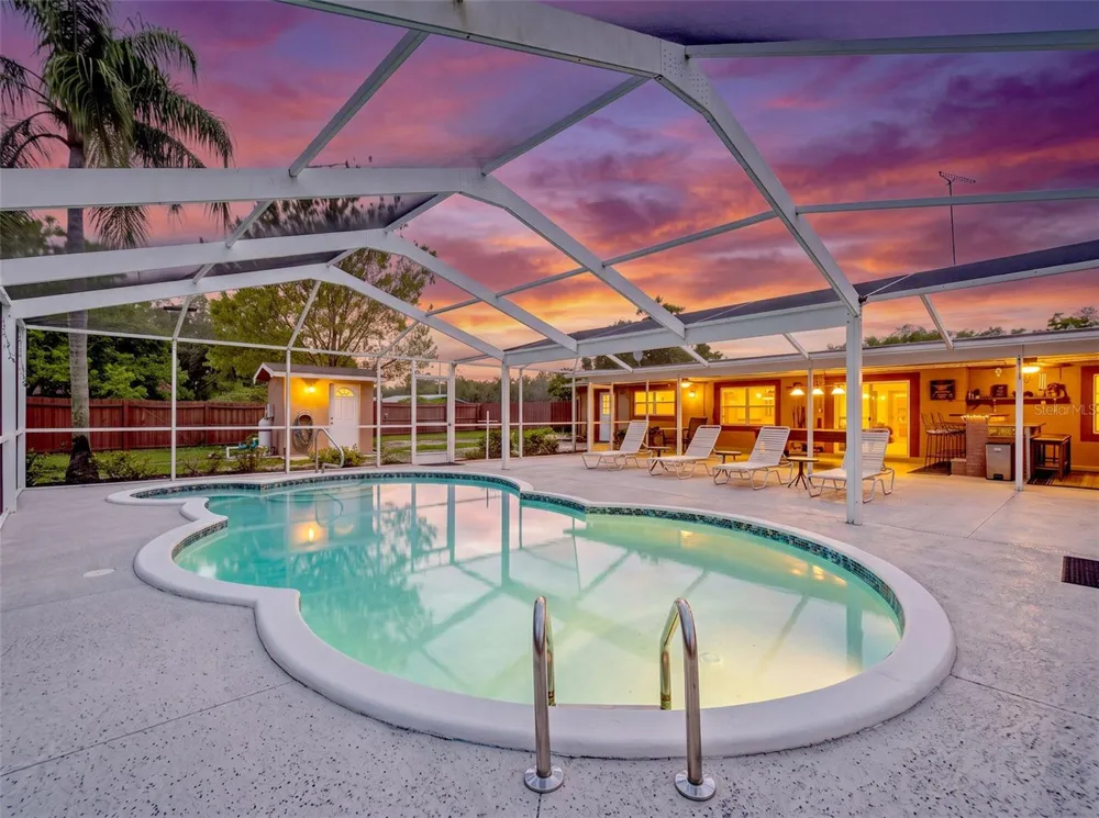 10744 OSCEOLA DRIVE New Port Richey, FL 34654