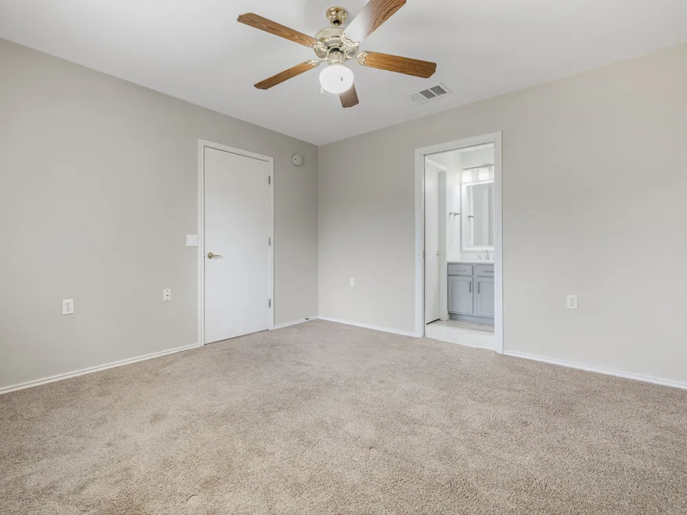 5220 Hutchinson Drive Austin, TX 78723