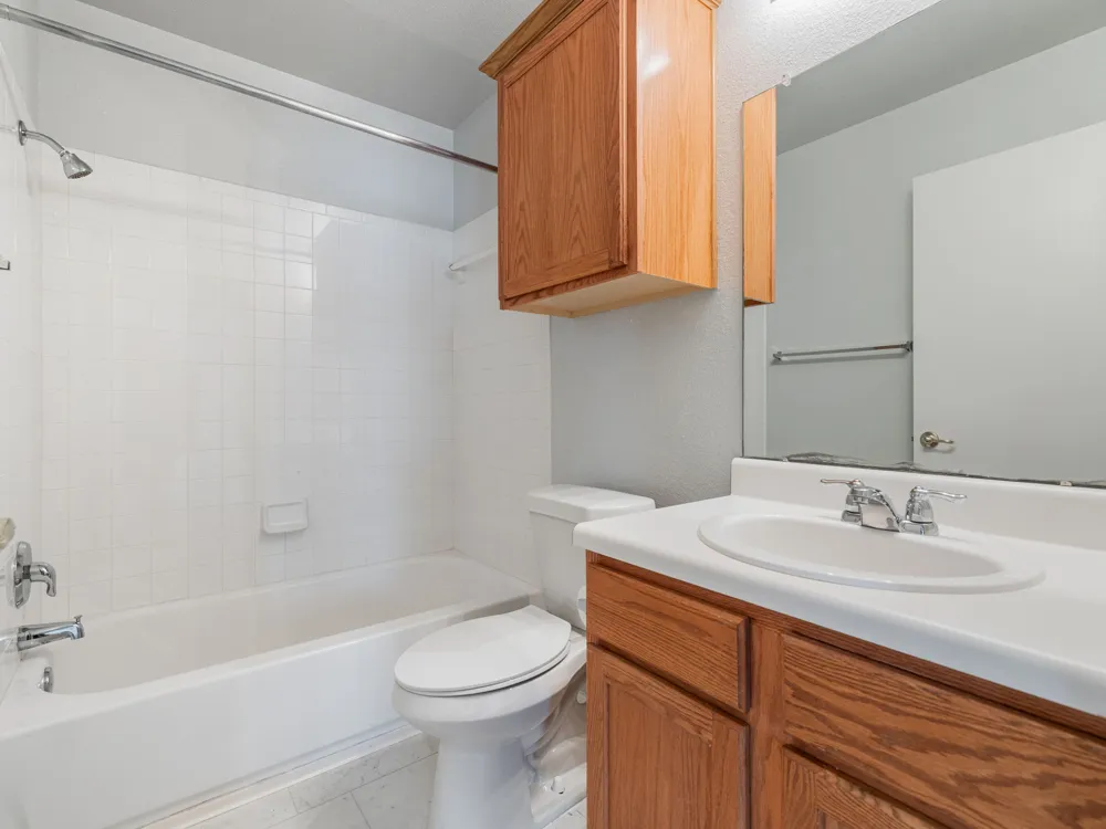 5220 Hutchinson Drive Austin, TX 78723