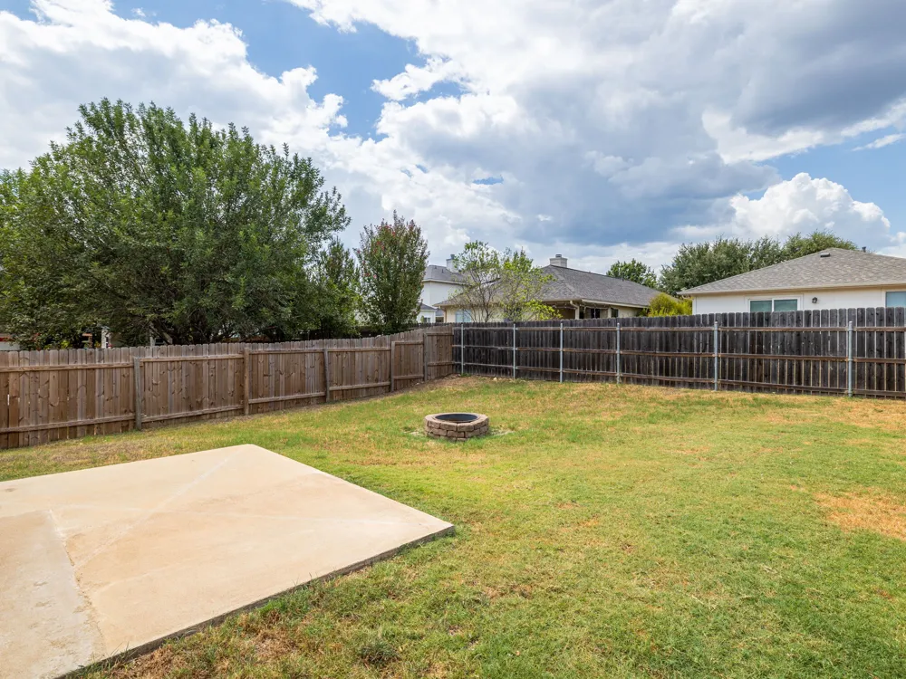 5220 Hutchinson Drive Austin, TX 78723