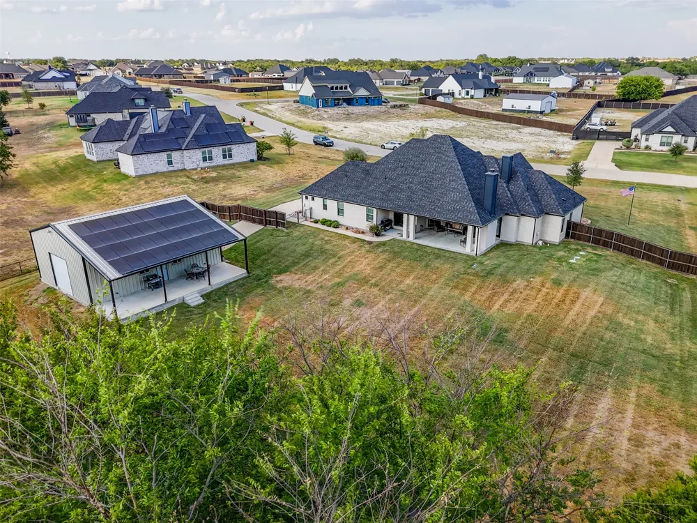 420 Cobb Lane Waxahachie, TX 75167