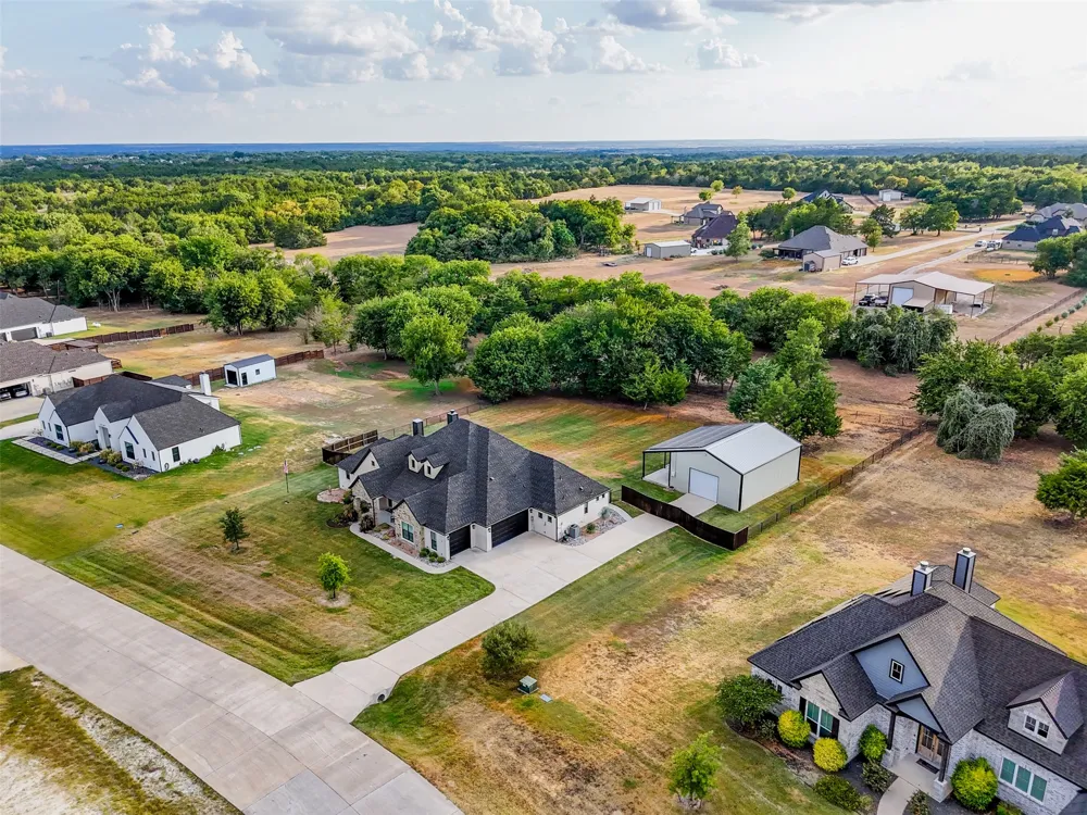 420 Cobb Lane Waxahachie, TX 75167