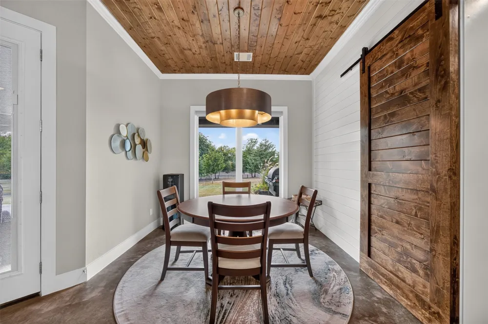 420 Cobb Lane Waxahachie, TX 75167