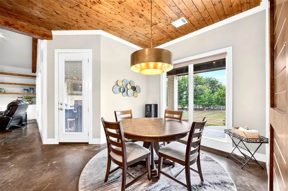 420 Cobb Lane Waxahachie, TX 75167