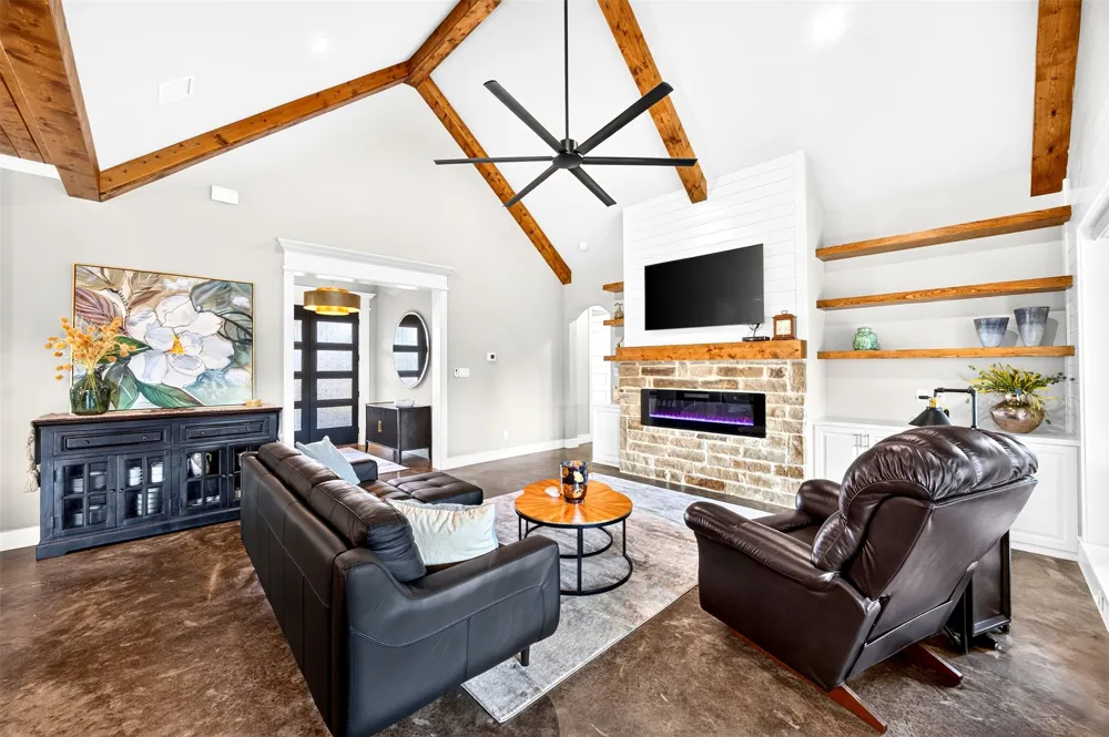 420 Cobb Lane Waxahachie, TX 75167