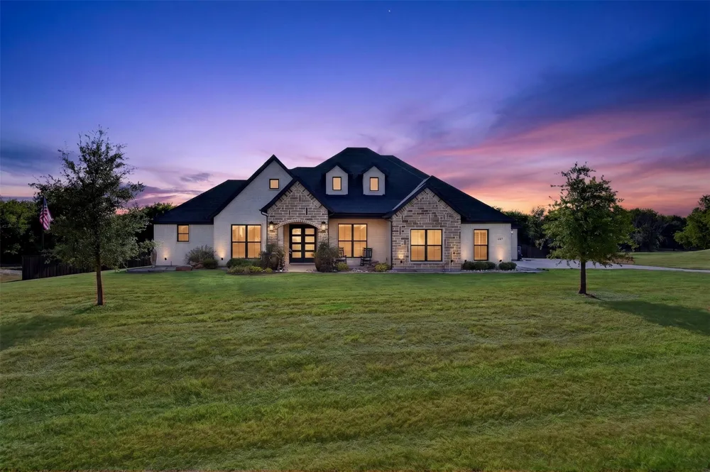 420 Cobb Lane Waxahachie, TX 75167