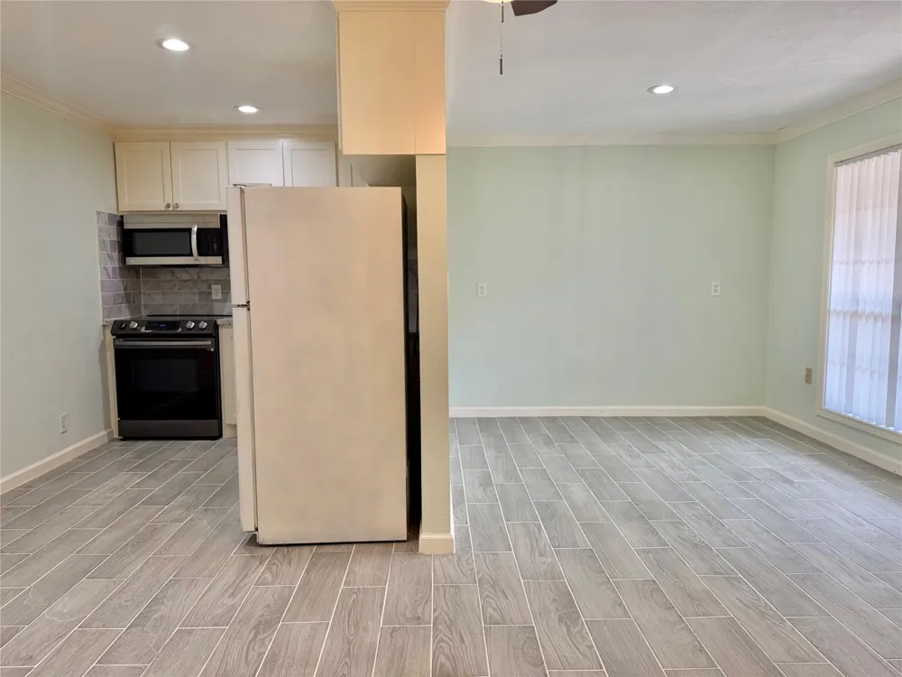 1311 Antoine Drive #128 Houston, TX 77055