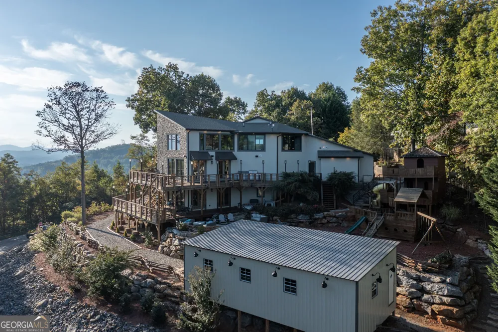 540 Mtn Top RD Blairsville, GA 30512