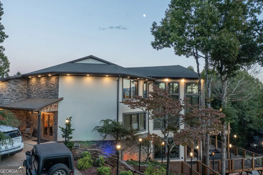 540 Mtn Top RD Blairsville, GA 30512