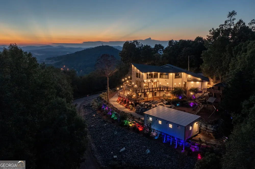 540 Mtn Top RD Blairsville, GA 30512