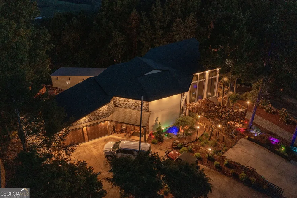 540 Mtn Top RD Blairsville, GA 30512